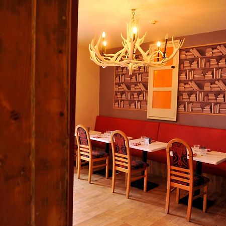 Buccleuch Arms Hotel St Boswells Екстериор снимка